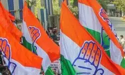 Delhi Cong vice-president, partys two newly-elected councillors join AAP Delhi Cong vice-president, partys two newly-elected councillors join AAP