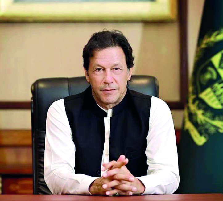 Imran Khans party threatens to dissolve Punjab and KPK assemblies