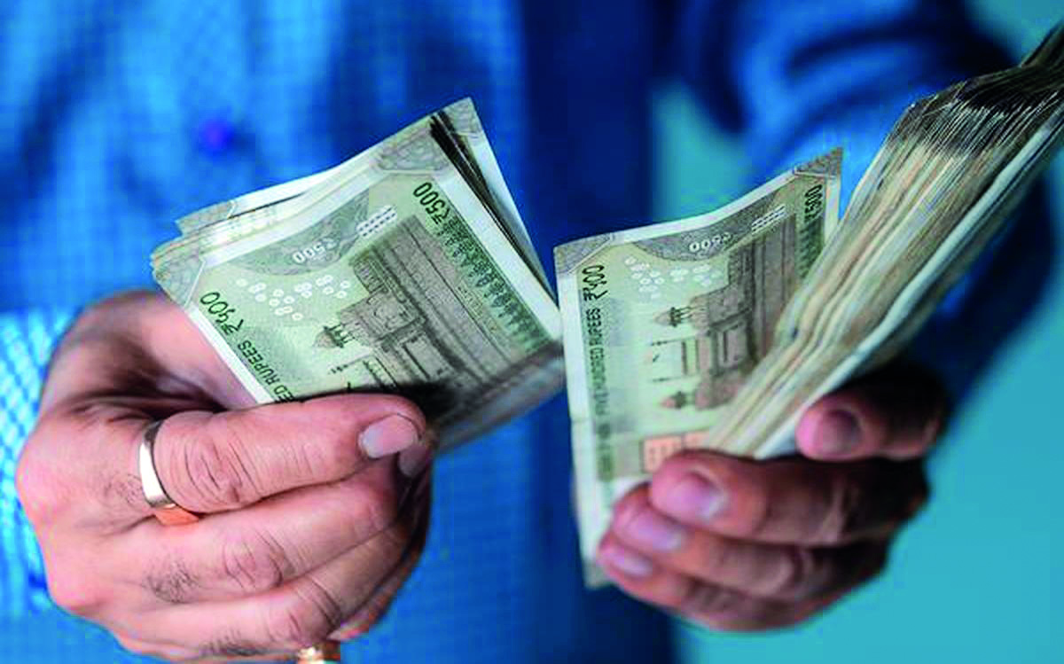 Govt asks trade bodies, banks   to explore more countries