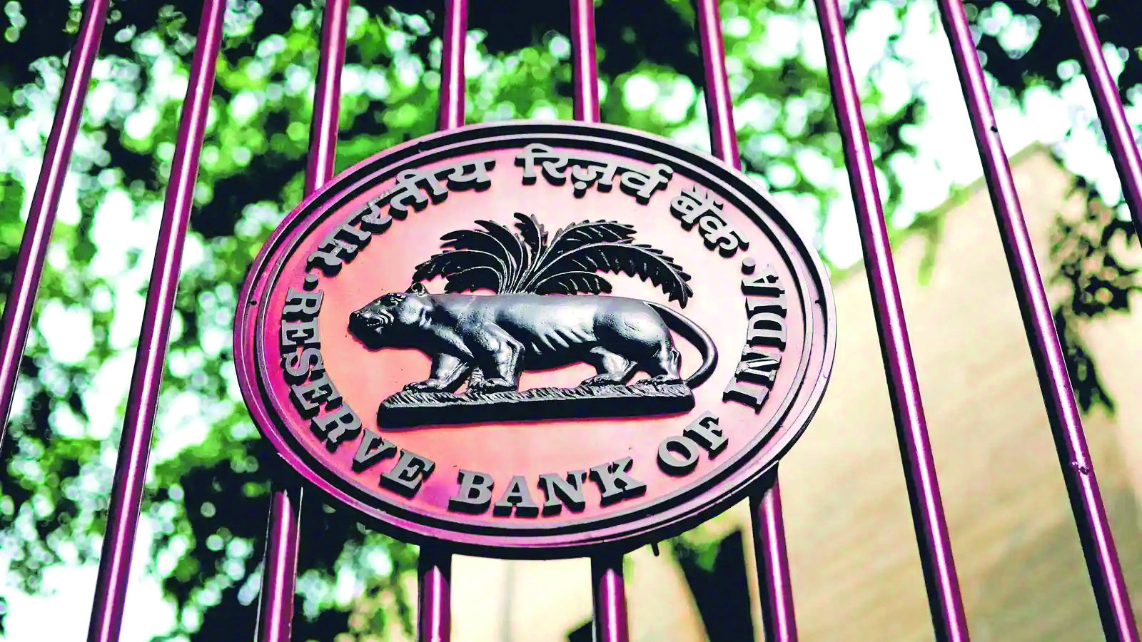 RBI shortlists 7 global consultancy cos to use AI, ML to improve regulatory supervision