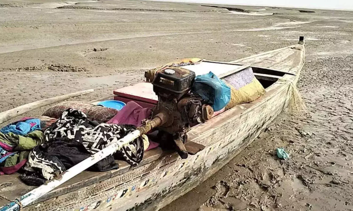 BSF Catches Three Pakistani Fishermen From Creek Area Near Border In Gujarat
