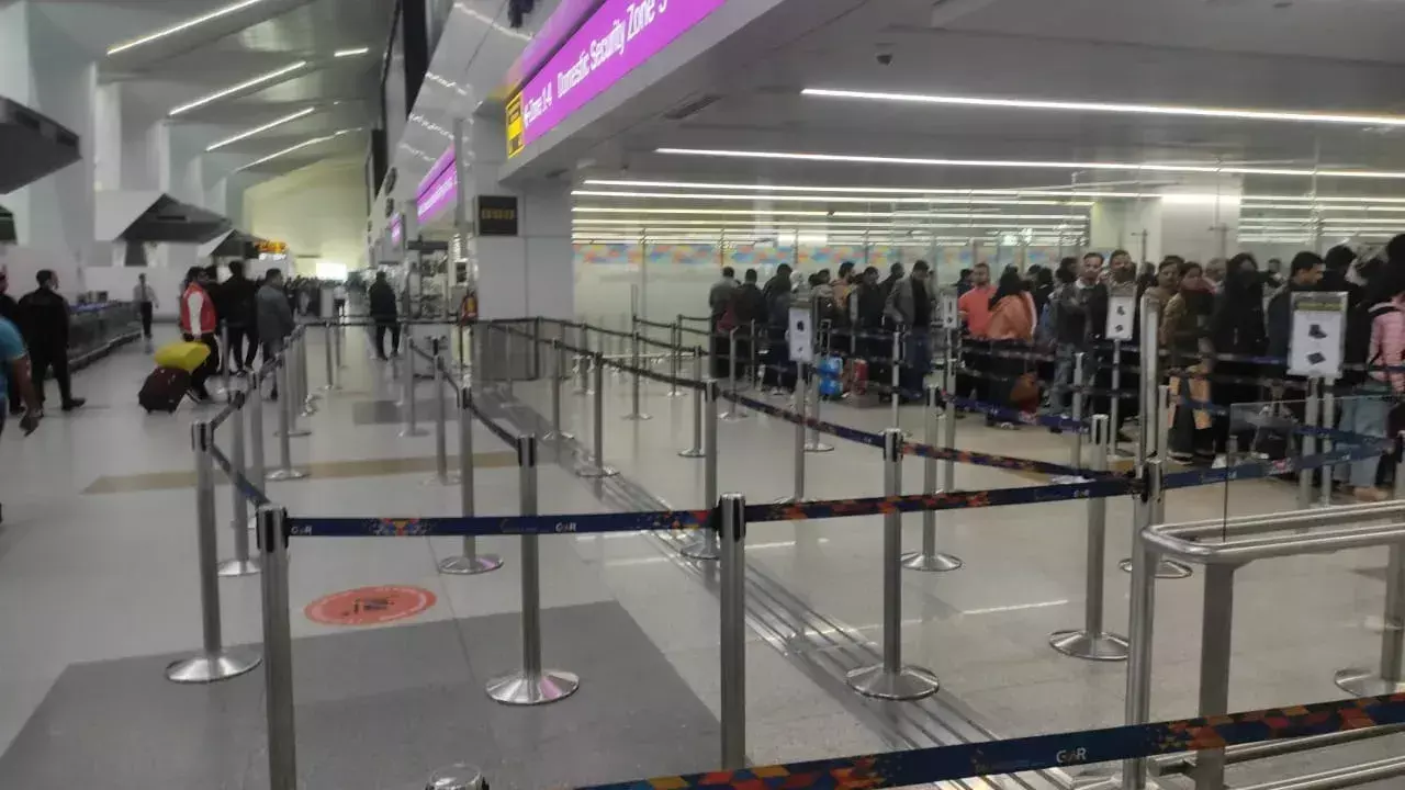 Ministry Of Civil Aviation Takes Necessary Actions To Reduce Wait Time For Boarding At Delhi Airport