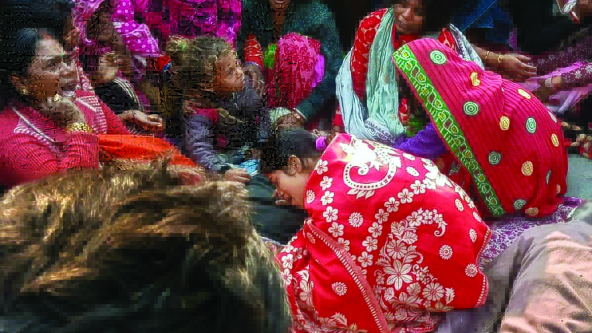 Toll in Bihar hooch tragedy climbs to 26 Toll in Bihar hooch tragedy climbs to 26