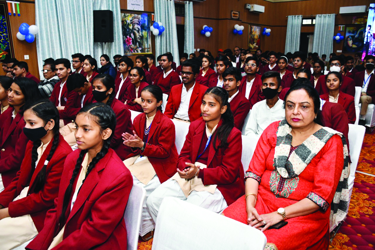 Students preparing for future with initiatives like Delhi Robotics League, says Deputy CM Students preparing for future with initiatives like Delhi Robotics League, says Deputy CM