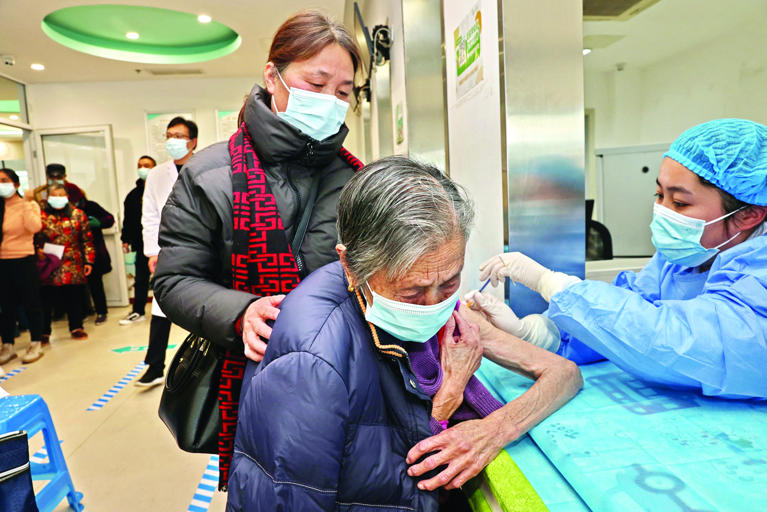 China surge infecting 37 million people a day