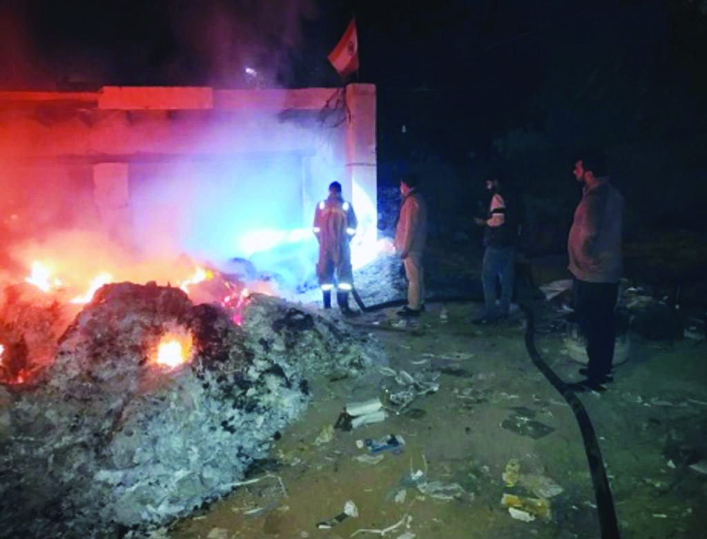 2 suffocate to death after fire in Greater Noida warehouse