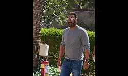 B-Town Condoles PM Narendra Modis Mothers Demise B-Town Condoles PM Narendra Modis Mothers Demise