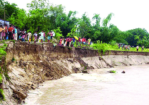 Malda, Murshidabad districts hit by erosion: Mamata at National Ganga Council Meet