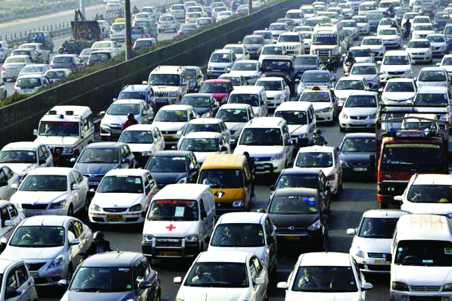 Traffic chaos likely as Ashram Flyover to be shut from Jan 1