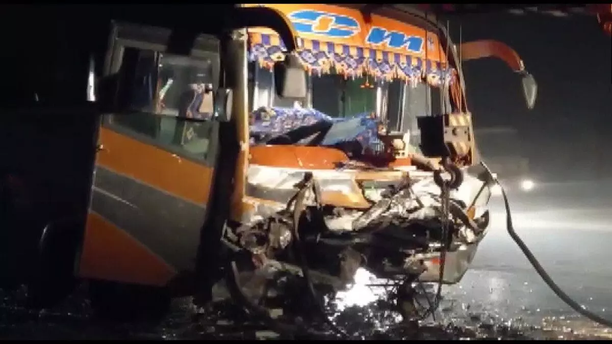 Gujarat: Nine Killed, 29 Injured As SUV Collides With Luxury Bus In Navsari