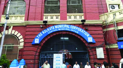 Flood control: Lock gate, drainage pumping station at Tolly Nullah