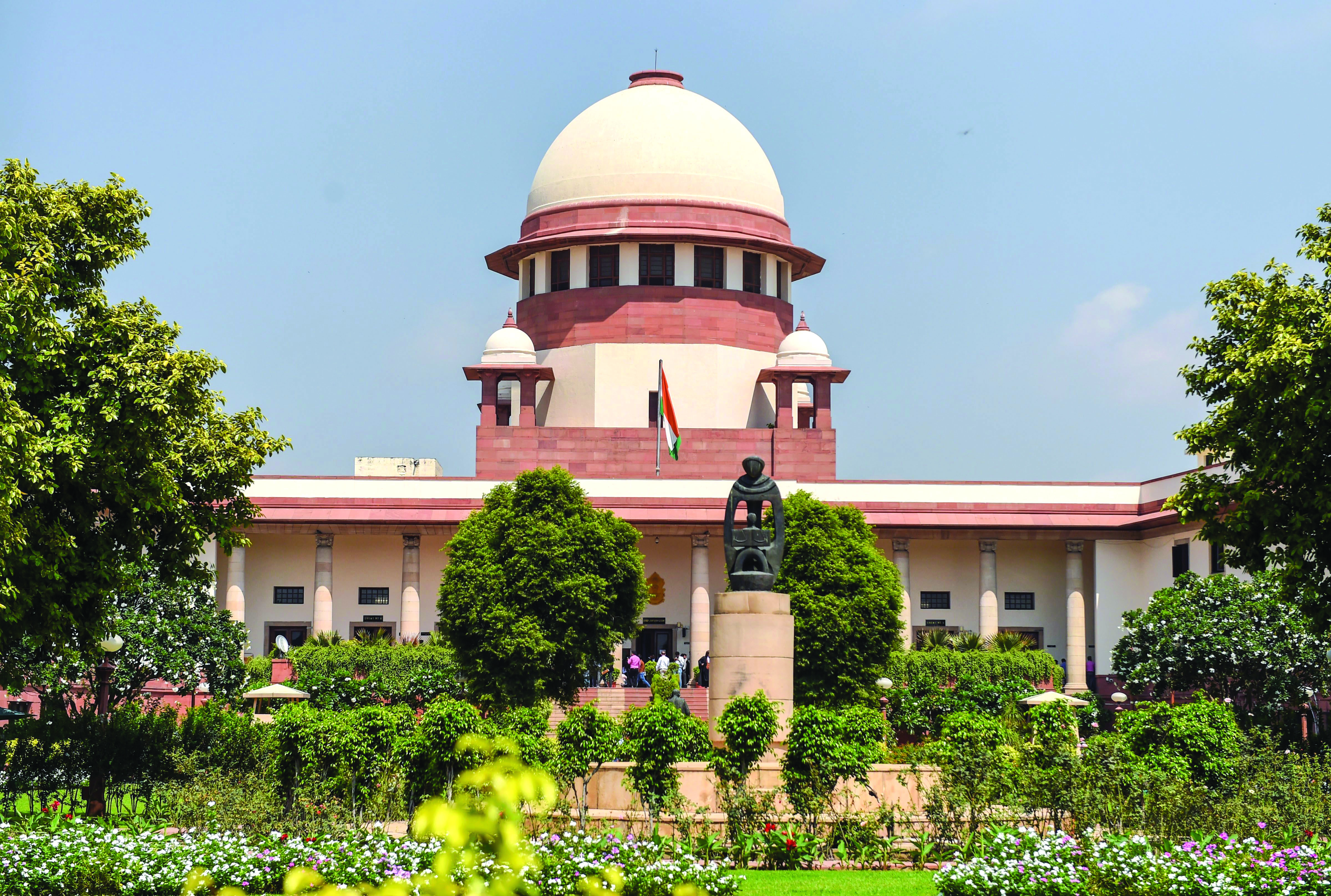 Apex court to pronounce verdict on pleas against demonetisation