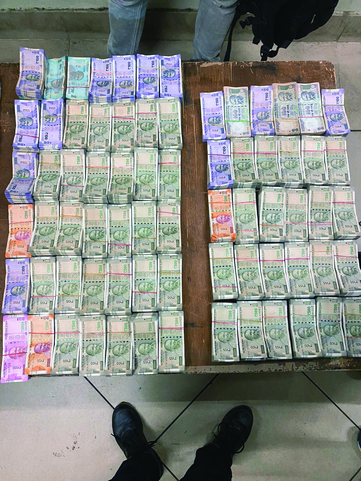Burrabazar: 9 held, cash worth Rs 60L seized