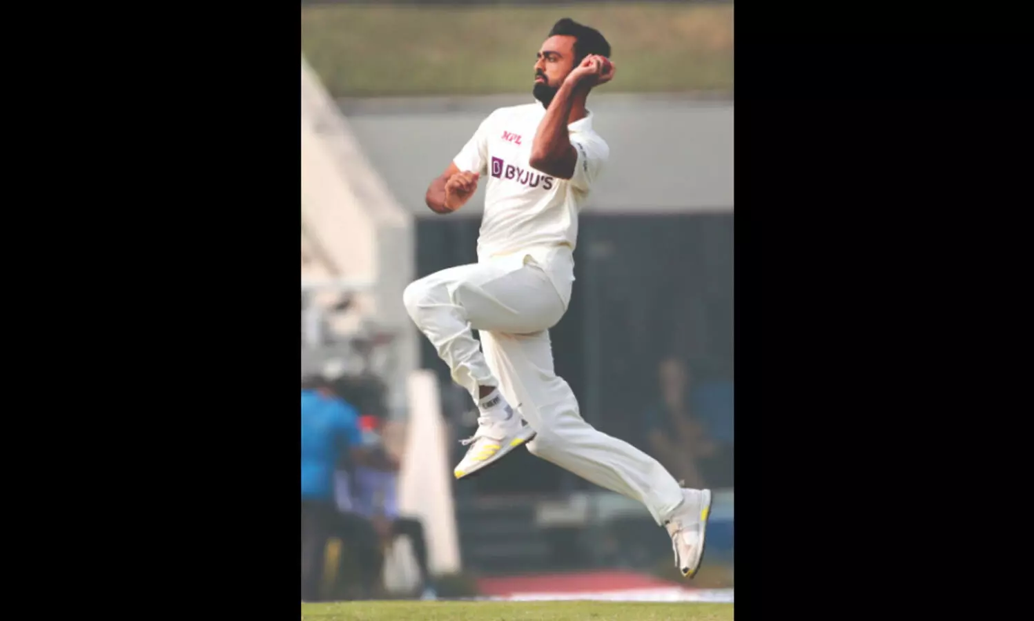Unadkat makes history by taking first-over Ranji hat-trick vs Delhi