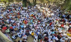 Employees of three state-owned power companies go on 72-hr strike; Maharashtra government invokes MESMA