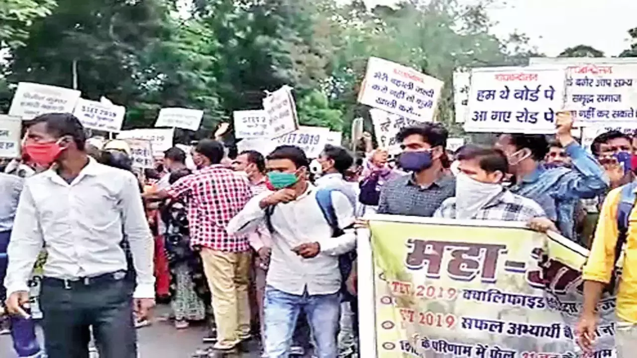 Bihar Police lathi charge SSC aspirants