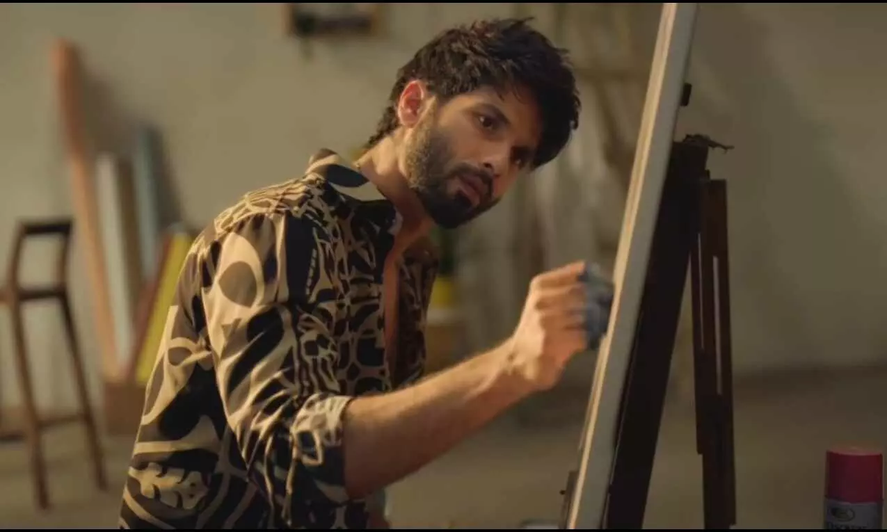 Shahid Kapoor drops hints about Prime Video’s upcoming original, Farzi