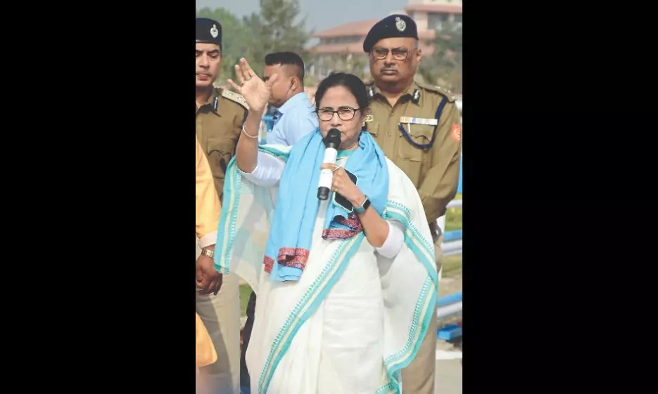 Mamata: Condemn people who keep ‘insulting Bengal & Bengalis’ Mamata: Condemn people who keep ‘insulting Bengal & Bengalis’