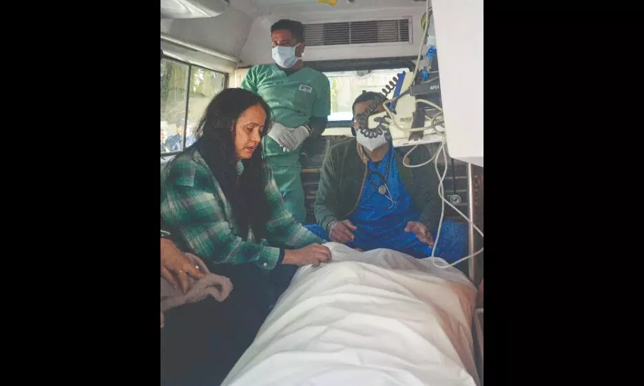 Pant undergoes knee surgery for ligament tear Pant undergoes knee surgery for ligament tear