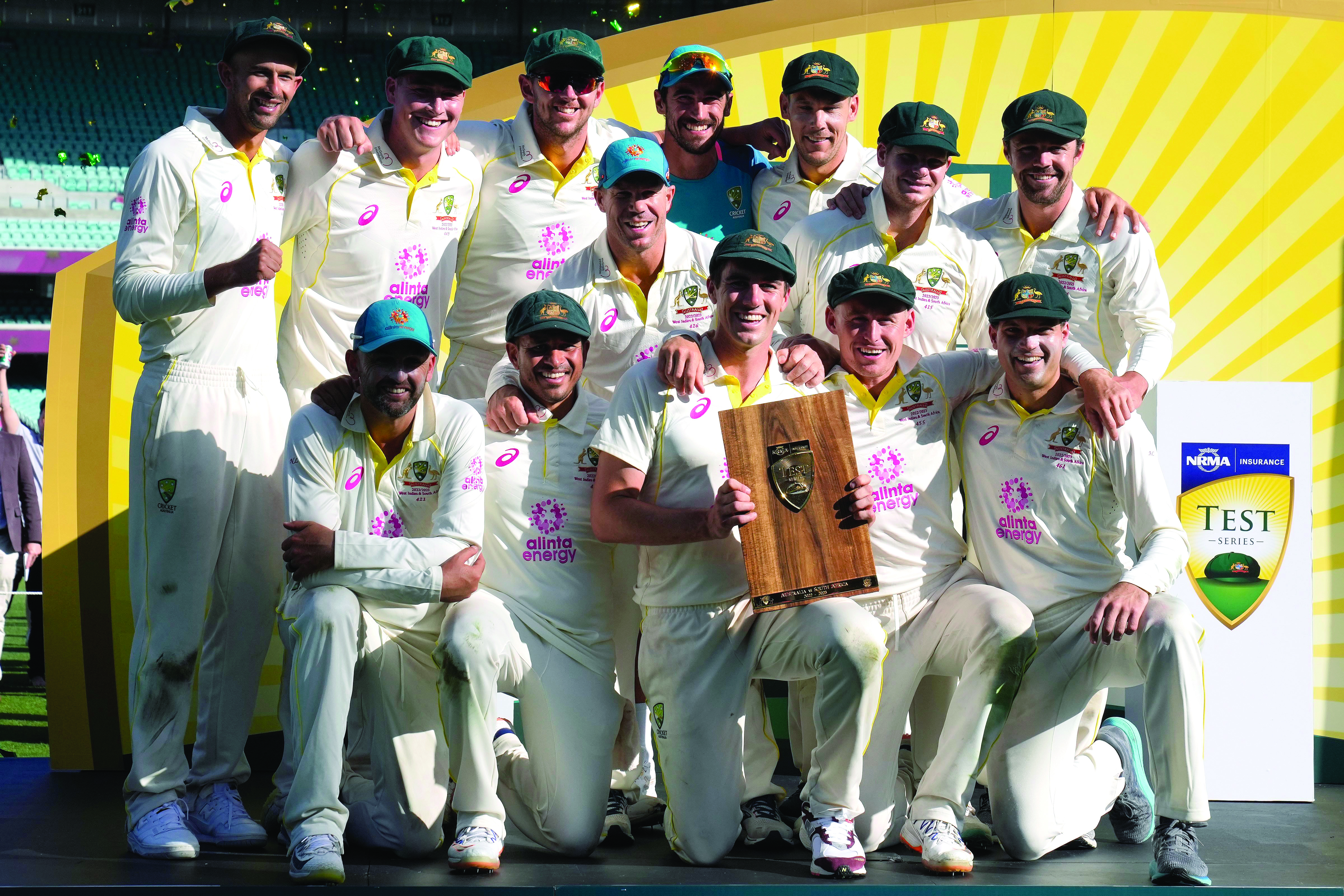 South Africa hang on to draw in 3rd Test against Australia