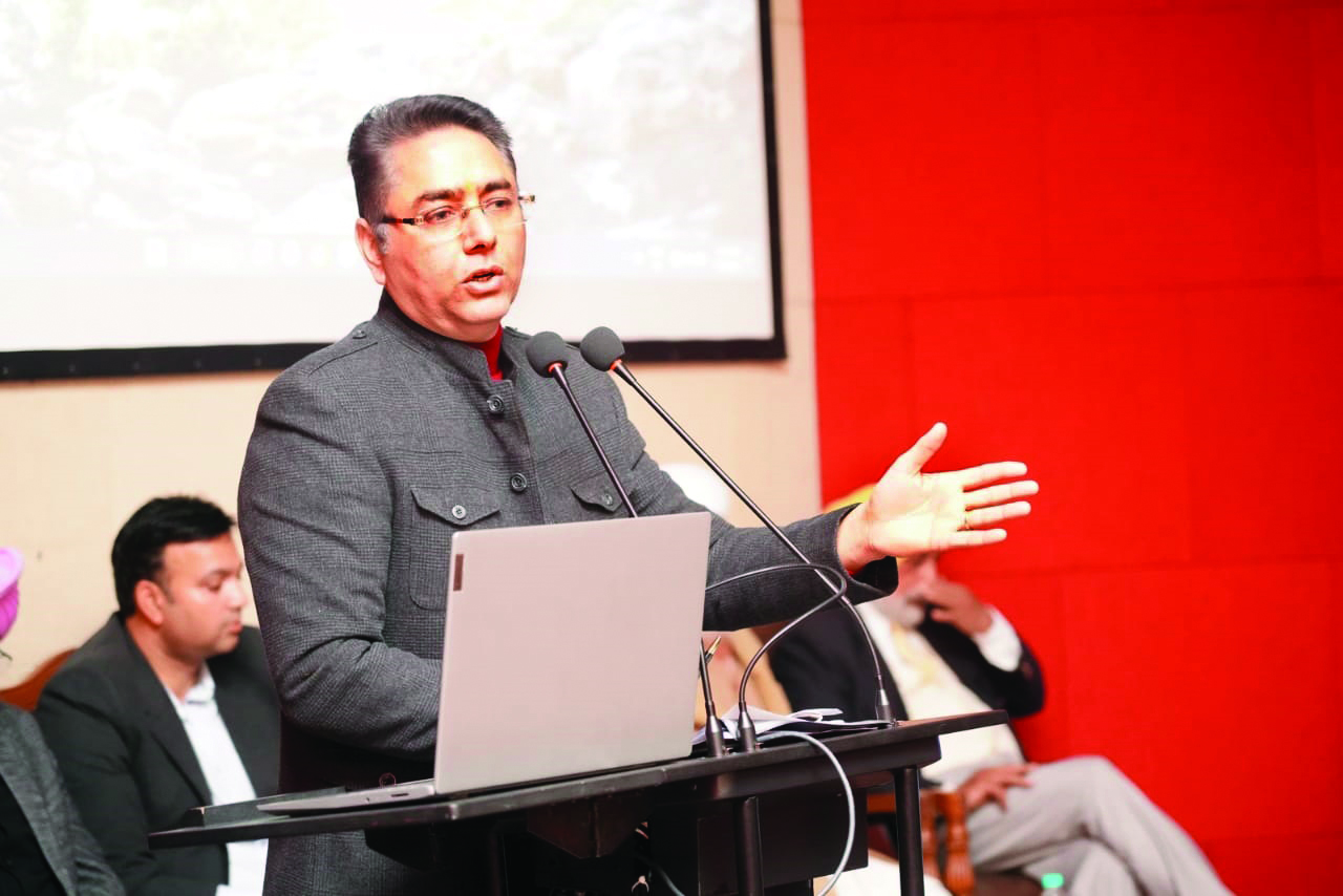 Mann govt plans to utilise 1.8 mn tonne paddy straw: Arora Mann govt plans to utilise 1.8 mn tonne paddy straw: Arora
