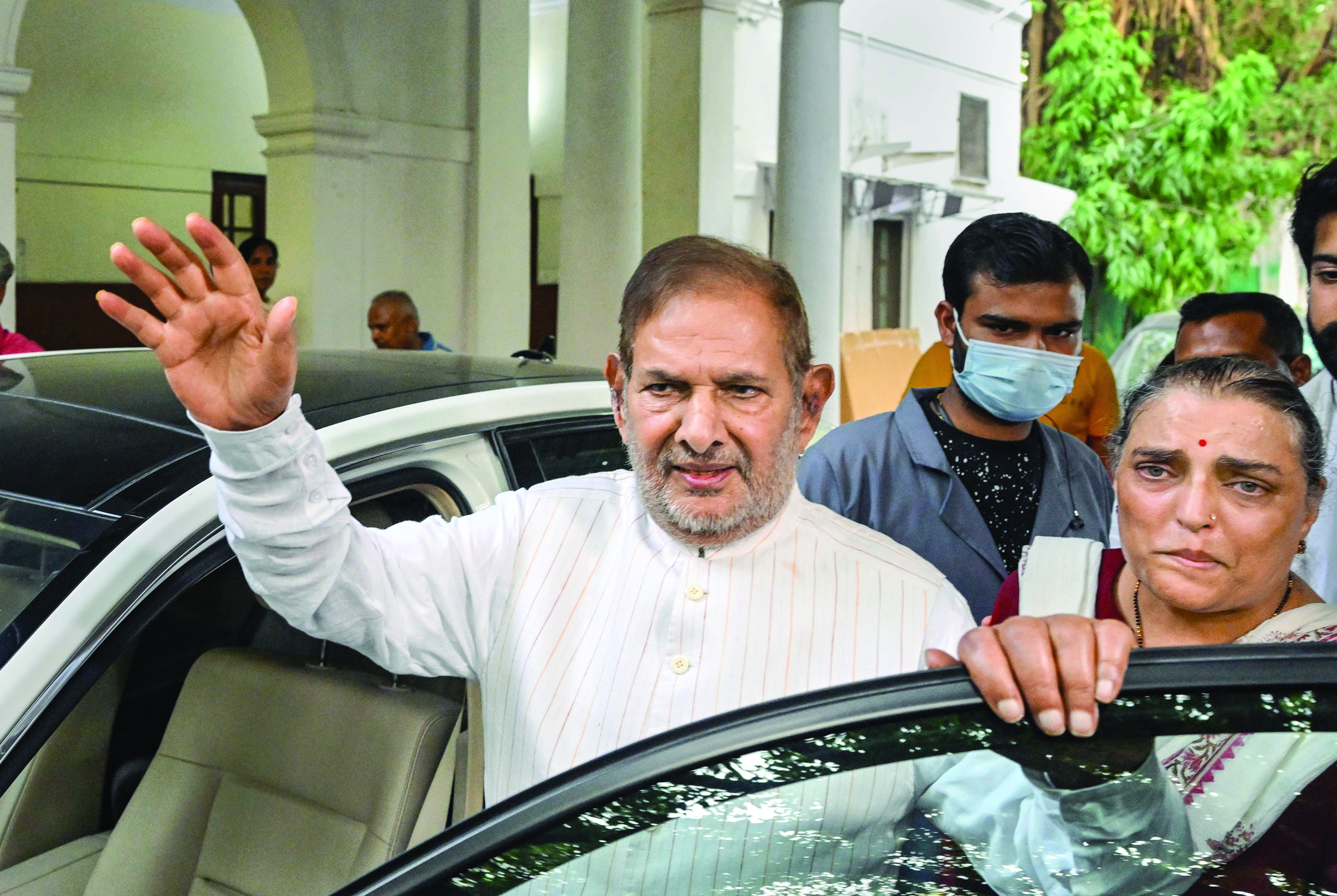 Sharad Yadav: Socialist stalwart known for stitching alliances