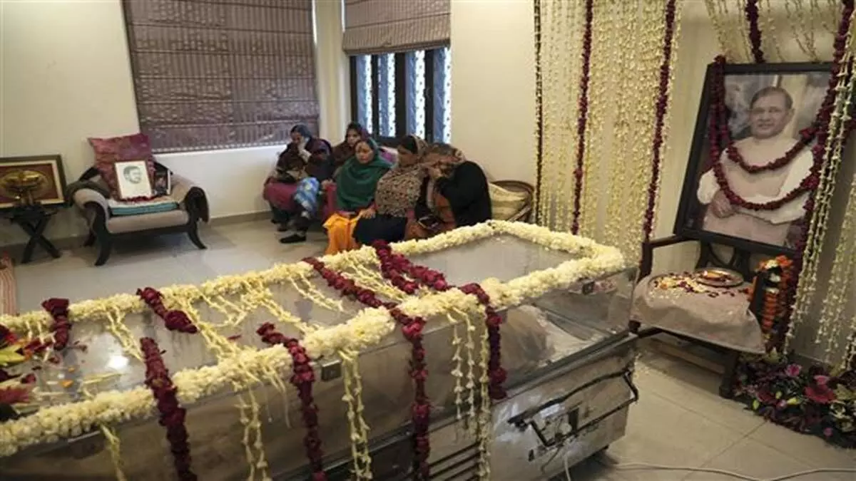 Sharad Yadavs last rites to take place in his ancestral village in Madhya Pradesh