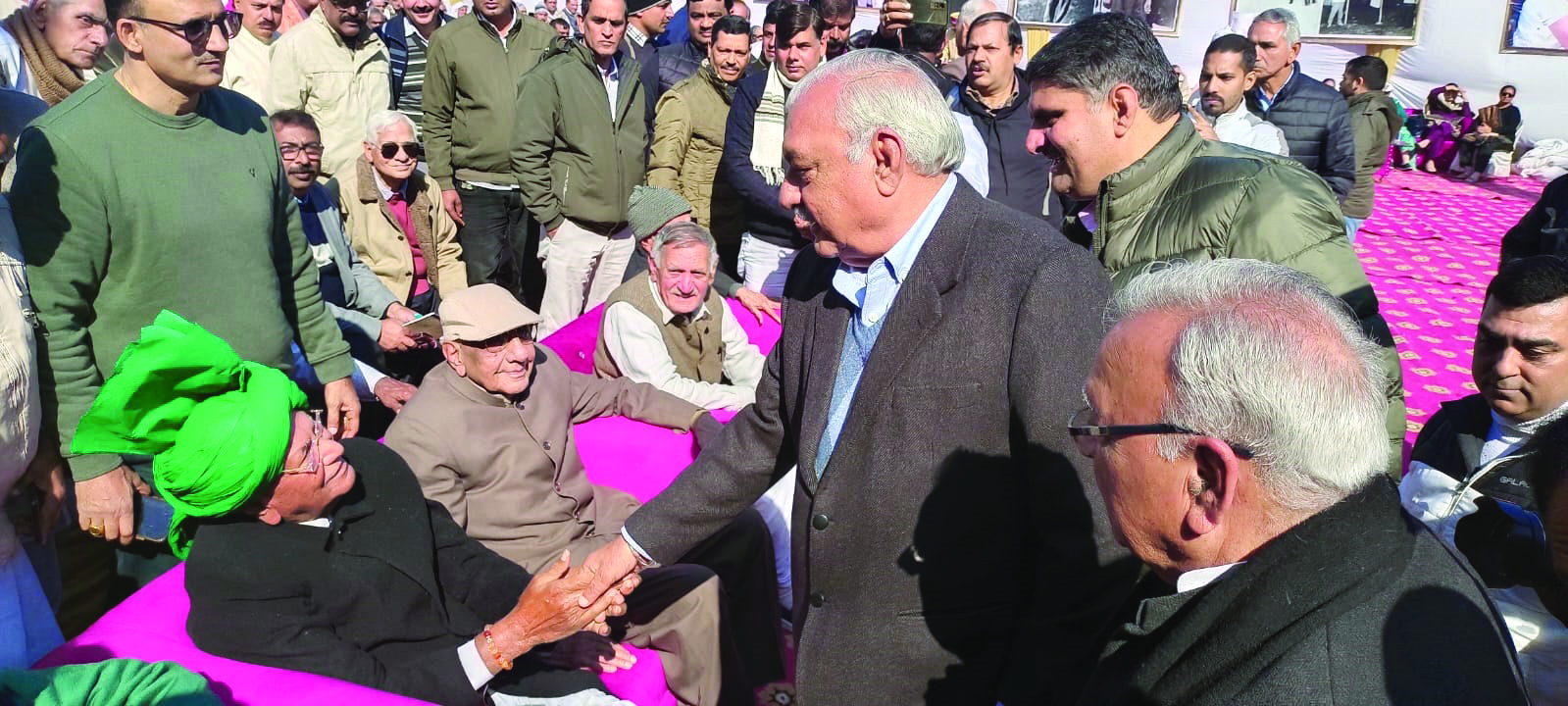 Arch-political rivals gather   on one platform in Haryana