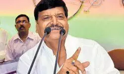 Shivpal Singh Yadav in line for big responsibility after meeting with SP chief Akhilesh Yadav Shivpal Singh Yadav in line for big responsibility after meeting with SP chief Akhilesh Yadav