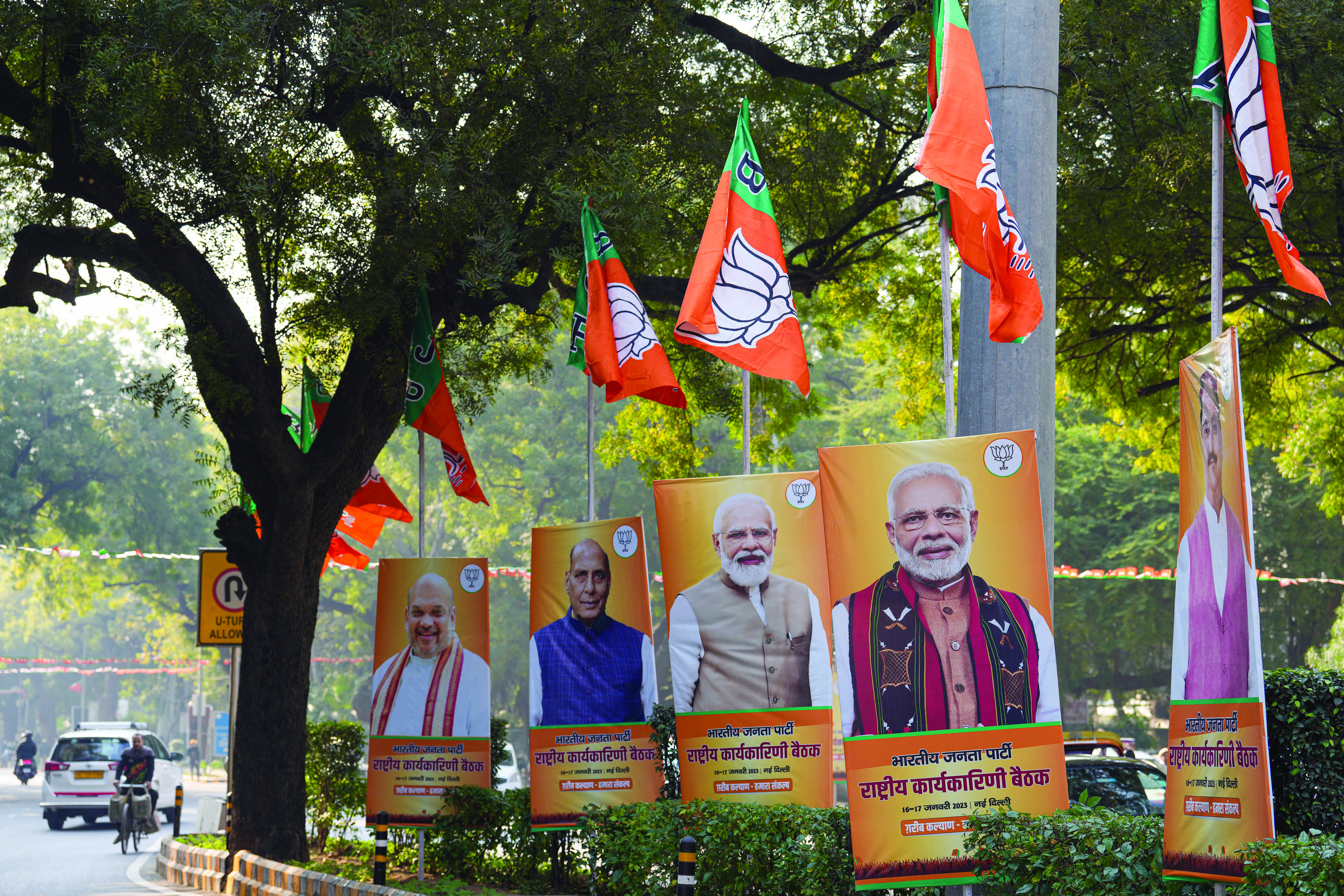 BJP roadshow: Traffic movement affected in & around Central Delhi BJP roadshow: Traffic movement affected in & around Central Delhi