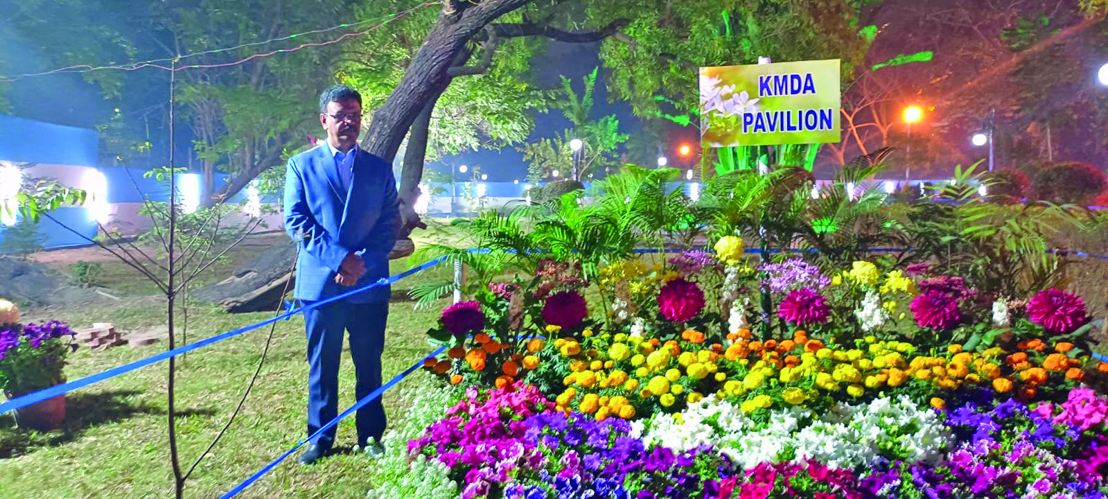 Hakim inaugurates annual 3-day KMC flower show at Borough XV