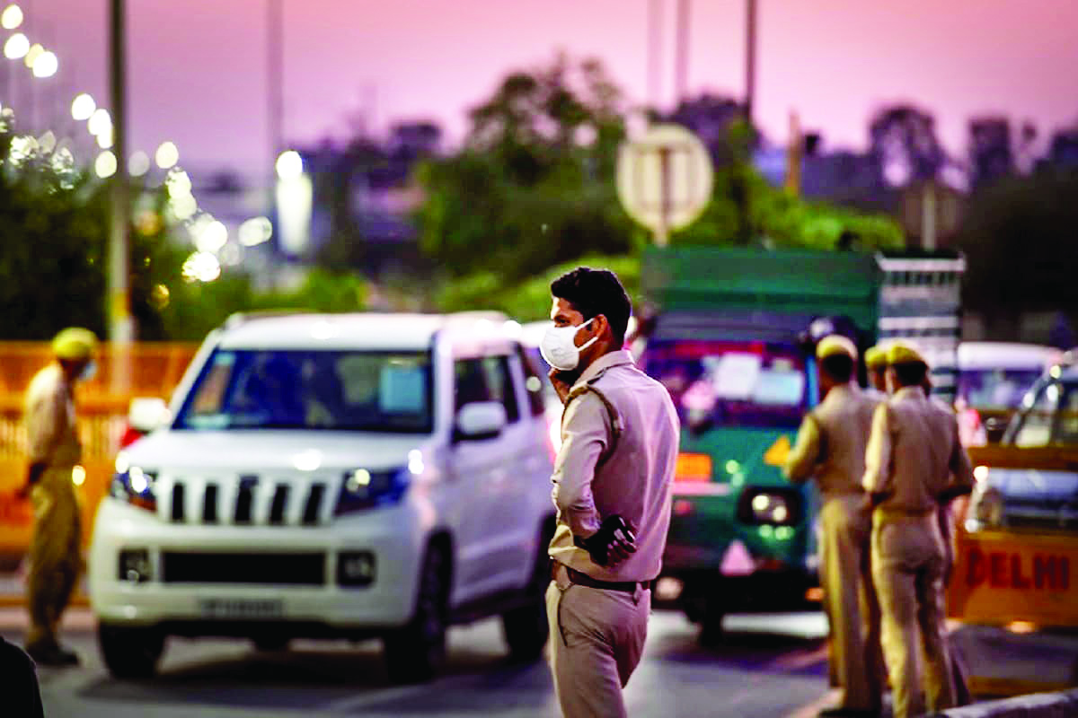 Cop in ICU after being stabbed by known criminal