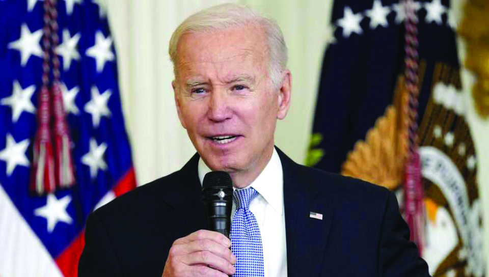 Biden should be ‘embarrassed’ by classified docs case: Dems