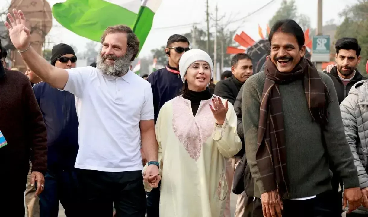 Actor-politician Urmila Matondkar joins Rahul Gandhis Bharat Jodo Yatra in Jammu Actor-politician Urmila Matondkar joins Rahul Gandhis Bharat Jodo Yatra in Jammu