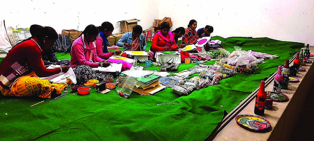 Alternate source of income: Villagers in the Sunderbans turn to ‘Patachitra’ for livelihood