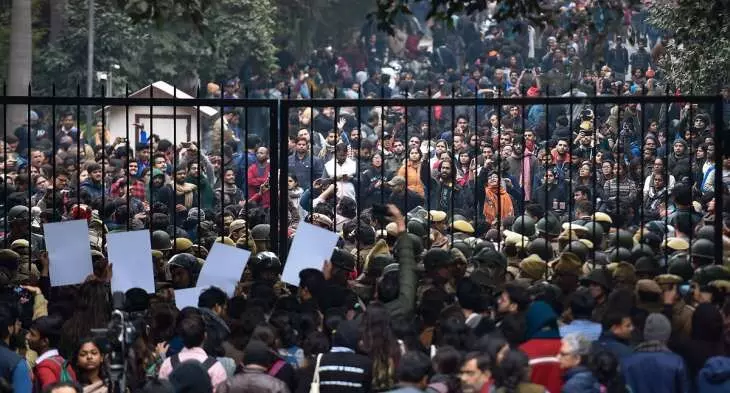 BBC documentary screening: Left-leaning students stage protest at JNU against ABVPs hooliganism