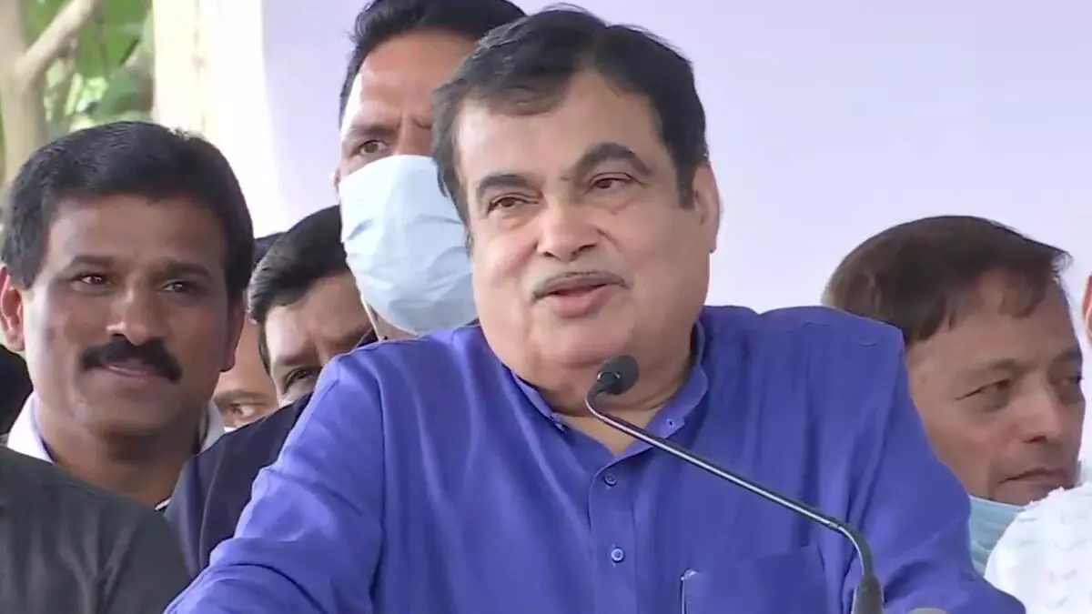9 lakh government vehicles, buses older than 15 years to be scrapped from April 1: Nitin Gadkari