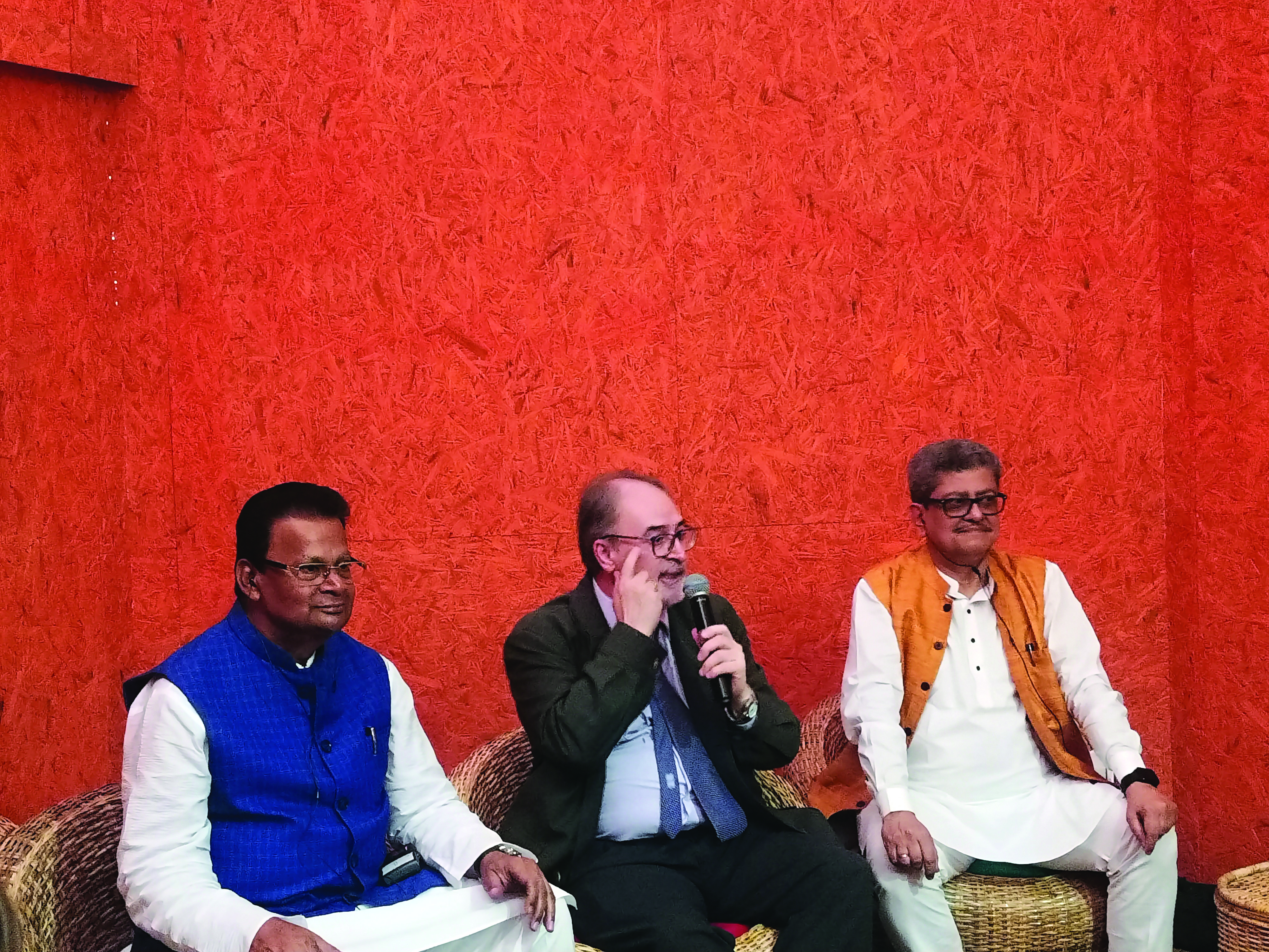 Organisers of Kolkata Book Fair invited to Madrid Book Fair in 2025 Organisers of Kolkata Book Fair invited to Madrid Book Fair in 2025