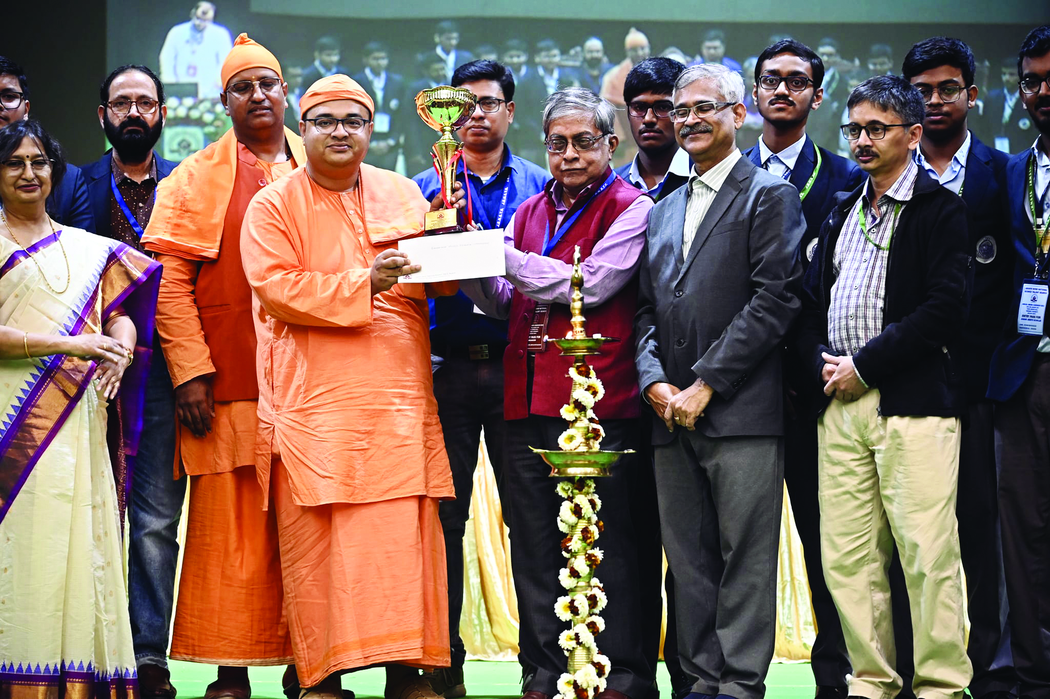 RKM Vidyalaya, Narendrapur, bags ‘Best School Award’ RKM Vidyalaya, Narendrapur, bags ‘Best School Award’