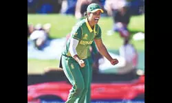 Tryon smashes Indian bowlers as South Africa win Tri-Series final by 5 wickets Tryon smashes Indian bowlers as South Africa win Tri-Series final by 5 wickets
