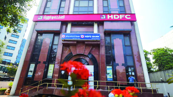 HDFC Q3 net grows 15% to Rs 7,078 cr