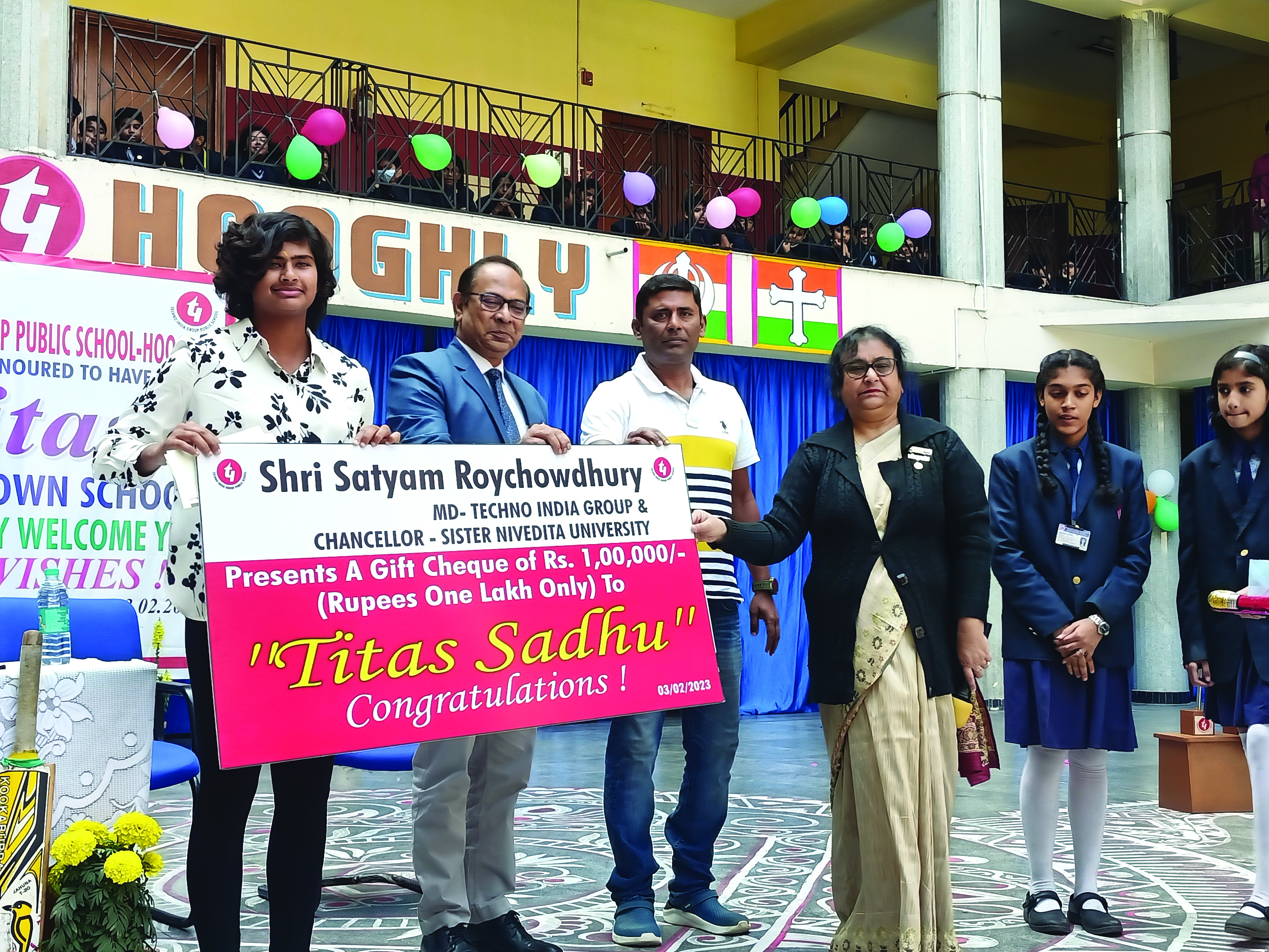 Amid cheers, U-19 T20 World Cup   star Titas Sadhu visits her alma mater