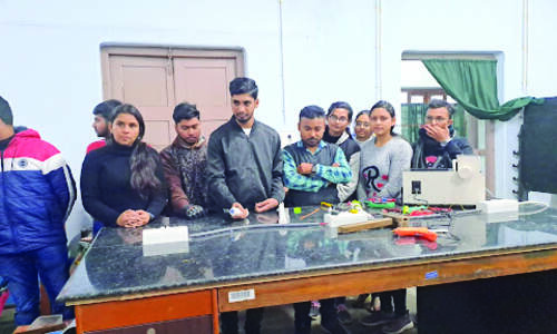 Primary Edu Board asks 113 self-financed institutes to pay fine of Rs 5K each Primary Edu Board asks 113 self-financed institutes to pay fine of Rs 5K each