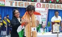 Found her grounded: School principal