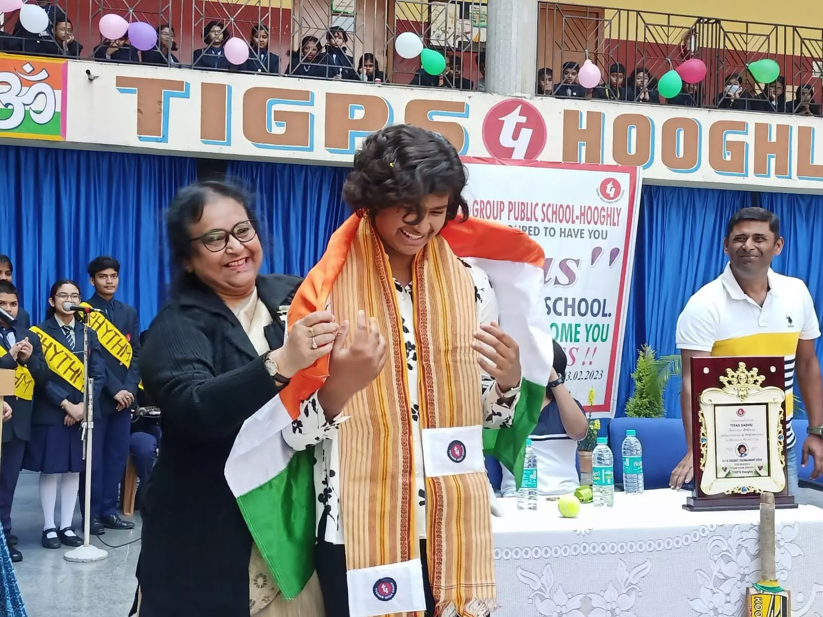 Found her grounded: School principal Found her grounded: School principal