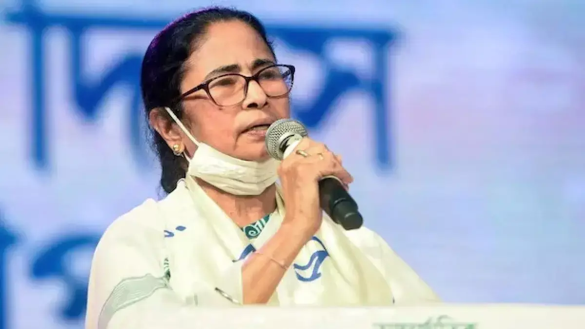 Fear for deposits of people in banks, post offices and LIC claims Mamata Banerjee