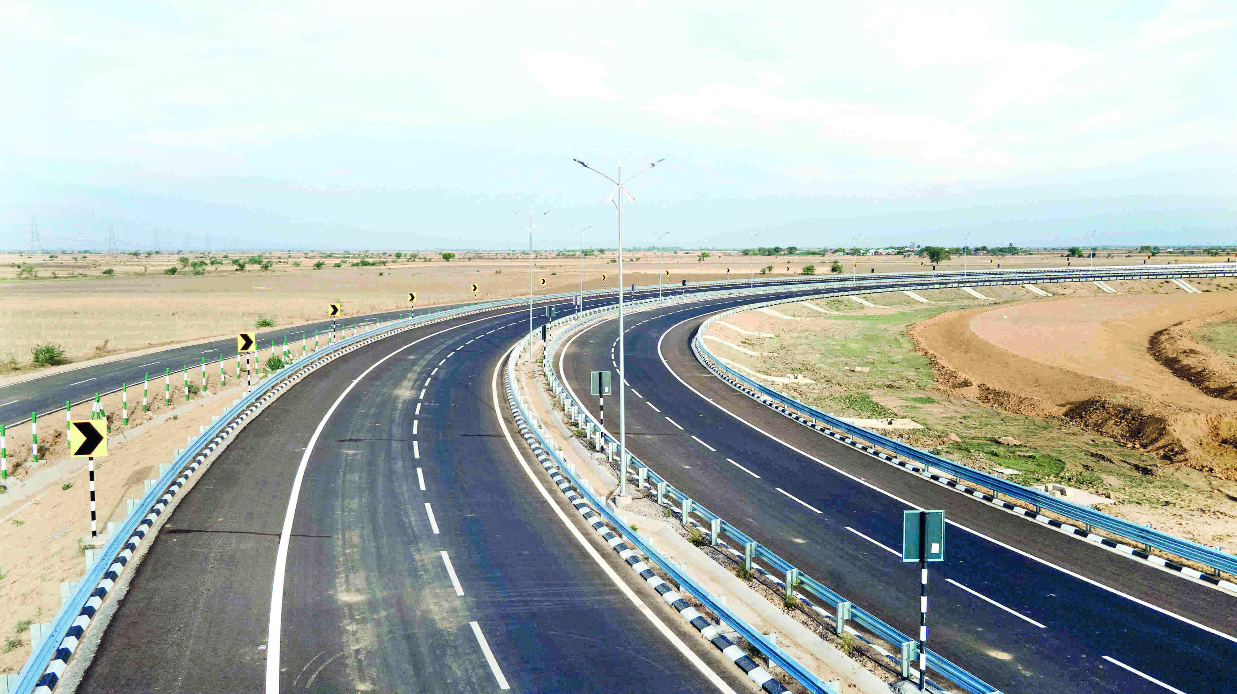 Develop portal for uploading photos of roads & progress report: SoP