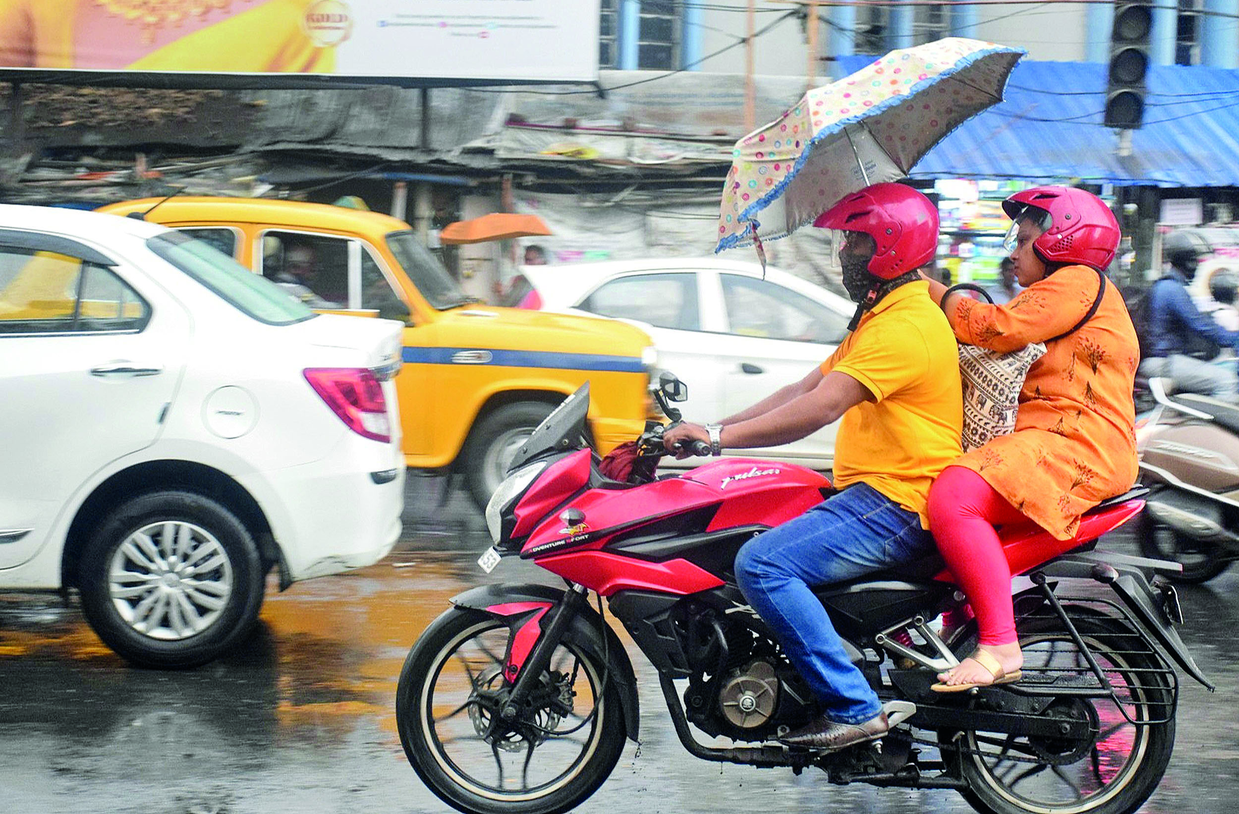 Overcast sky, drizzle in city and outskirts