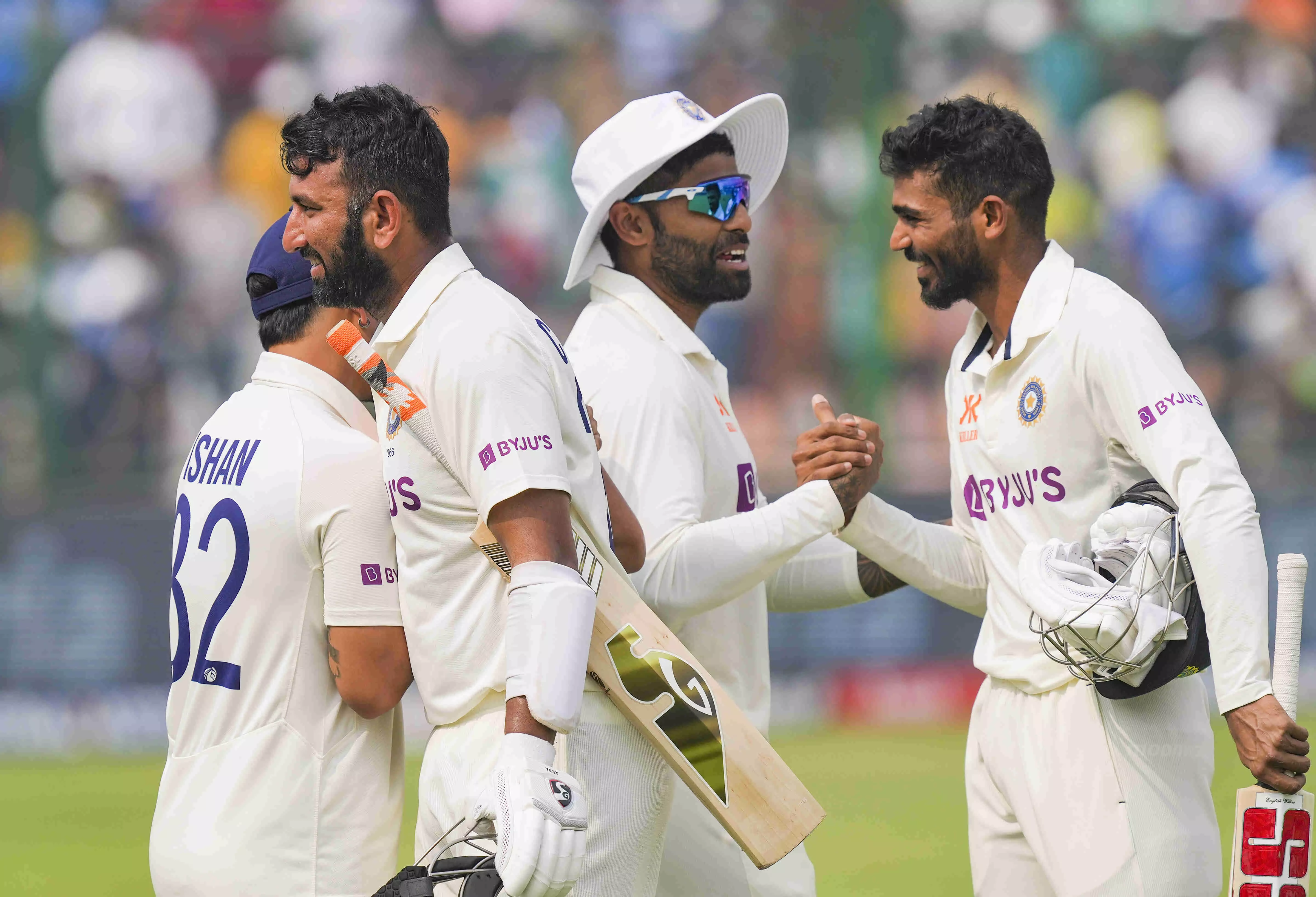 India beat Australia by six wickets in second Test to go 2-0 up in series