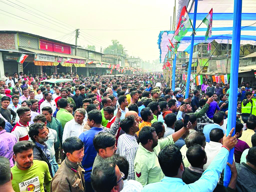 Youth ‘shot dead by BSF’: Trinamool stages stir near Union Min’s house